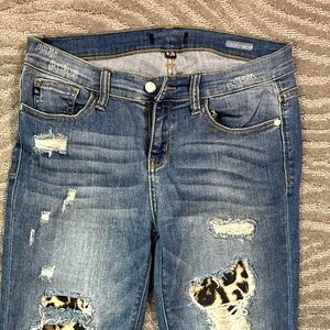 Judy Blue Women's Light Blue and Leopard Distressed Jeans